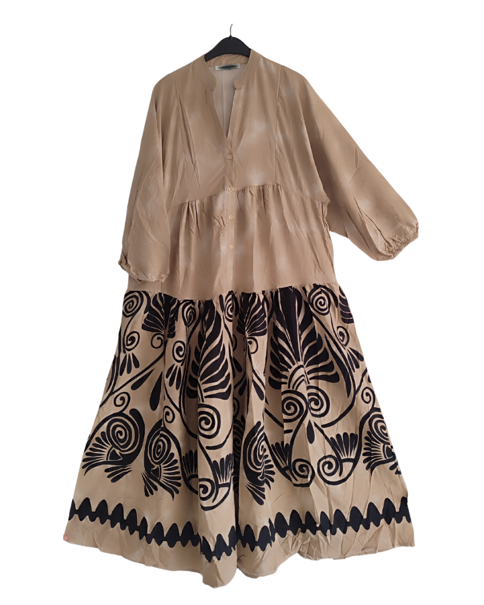 Robe Sakina